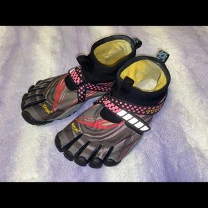 Vibram FiveFinger 38 US 7/7.5